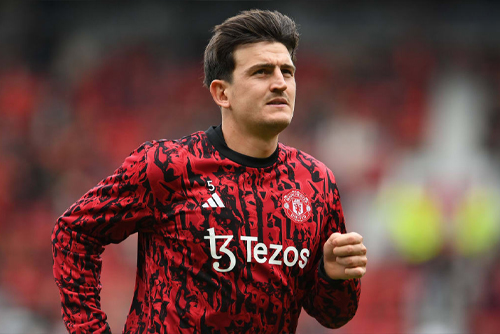 เทน ฮาก รับ แมคไกวร์ ฟิตไม่ทันชิง FA