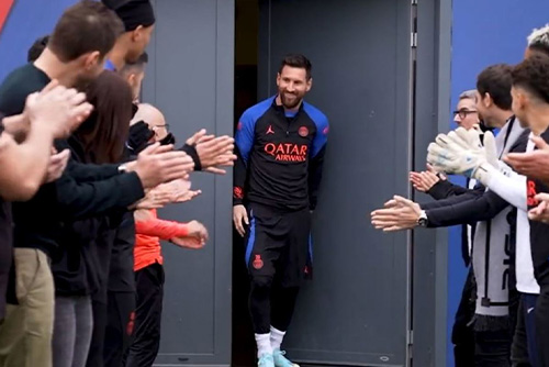 แชมป์โลกนะเว้ย เมสซี่ เปิดใจที่ เปแอสเช ไม่ต้อนรับหลังตนคว้าแชมป์