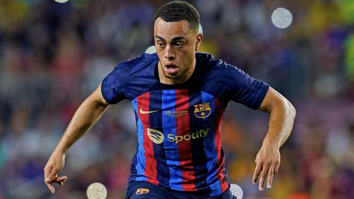 บาร์ซ่า พร้อมฉีกสัญญา เดสท์ หลังไร้ทีมติดต่อซื้อ