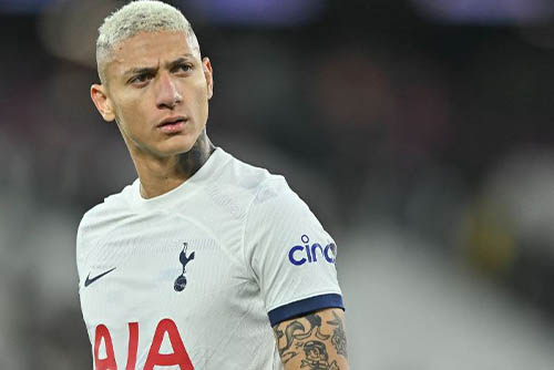 รอเจอสาลิกาไก่พักริชาร์ลิสันคืนนี้