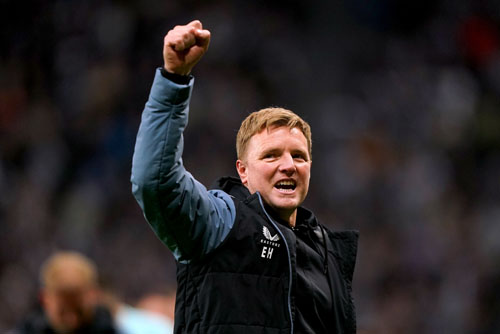 โค้ชของคนทั้งเมือง! ฮาว พร้อมอยู่ยาว นิวคาสเซิล