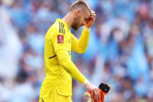 สื่อเผย เด เกอา โอเคสัญญาใหม่ แต่ ผีแดง ยึกยักขอลดค่าเหนื่อยอีก