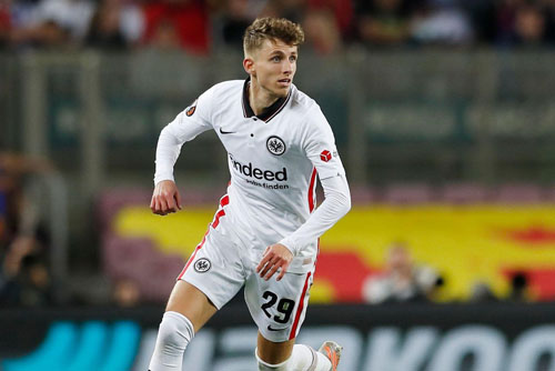 ไม่น่าพลาด! ปืน หวังเซ็น ลินด์สตรอม เสริมแกร่งแดนกลาง